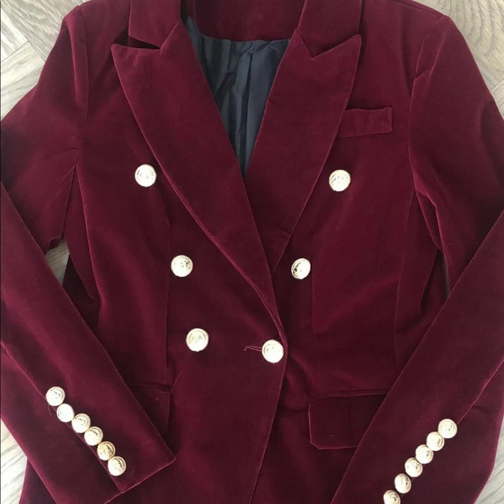 BALMAIN STYLE BURGUNDY VELVET BLAZER